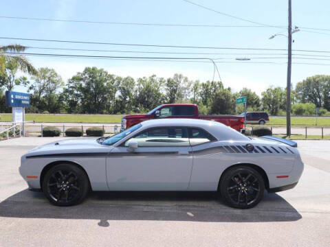 2021 Dodge Challenger SXT