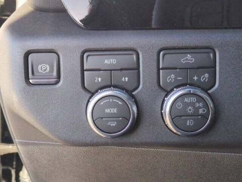 2026 GMC Sierra 1500 Elevation Standard