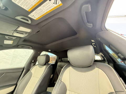 2017 Infiniti QX70