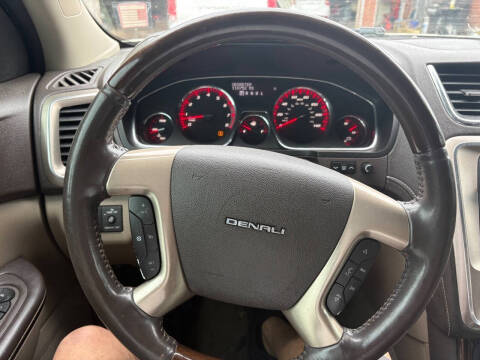 2013 GMC Acadia Denali