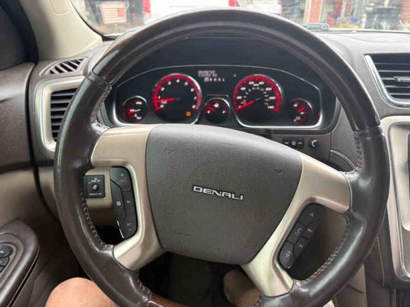 2013 GMC Acadia Denali