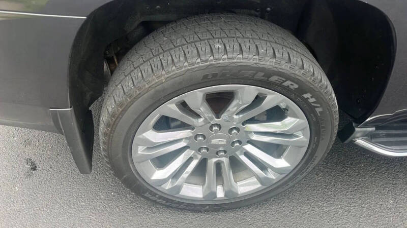 2019 Cadillac Escalade Luxury