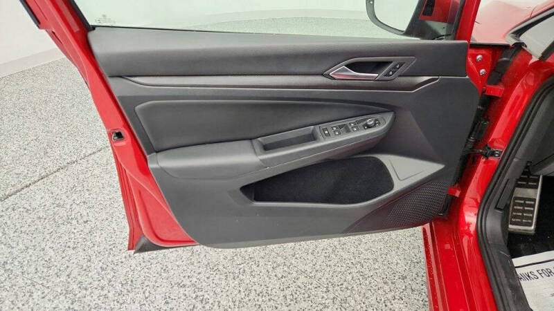 2022 Volkswagen Golf GTI Autobahn