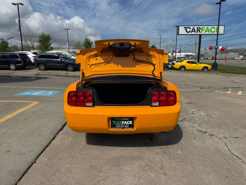 2008 Ford Mustang V6 Deluxe