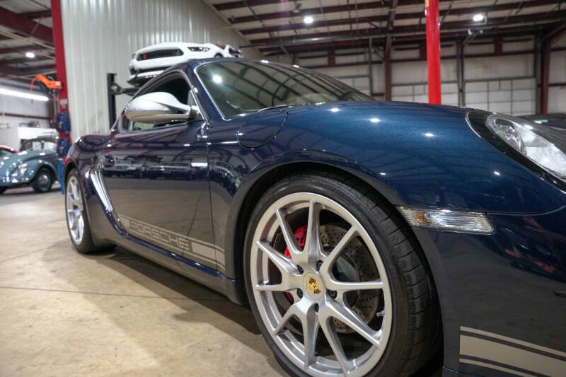 2012 Porsche Cayman R