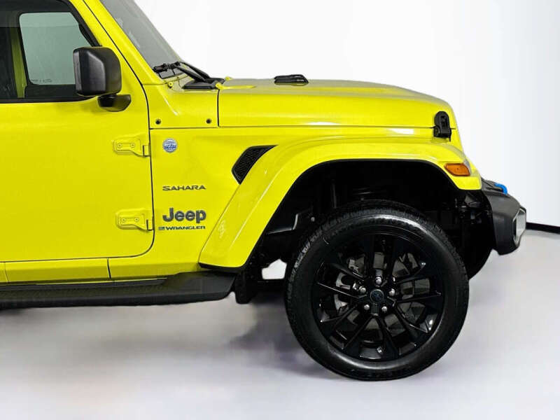 2024 Jeep Wrangler Sahara 4xe