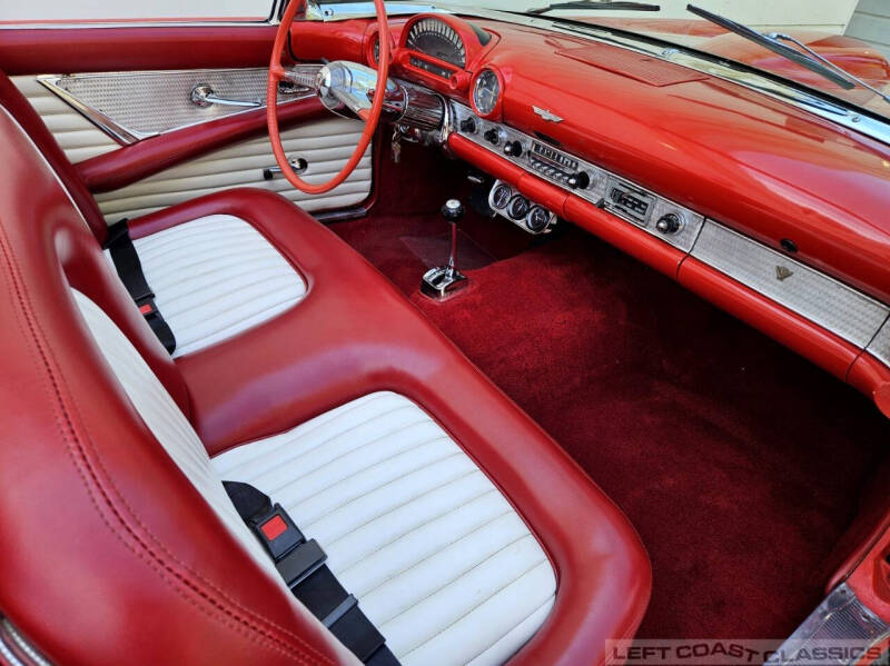 1955 Ford Thunderbird