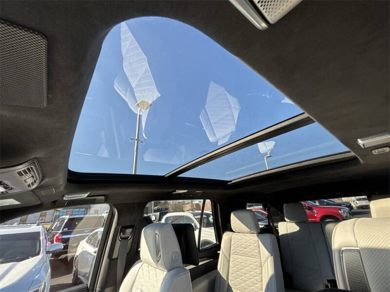 2025 Cadillac Escalade Premium Luxury Platinum