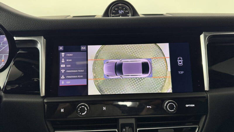 2023 Porsche Macan