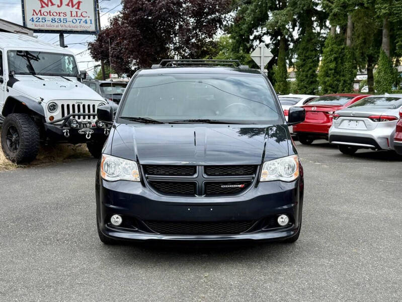 2013 Dodge Grand Caravan R/T