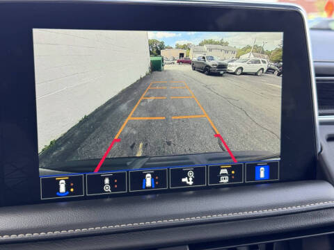 2023 GMC Yukon XL SLT