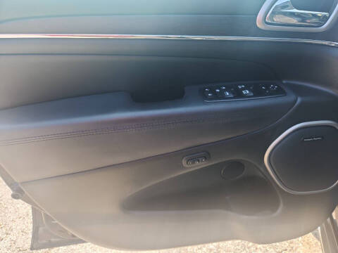 2017 Jeep Grand Cherokee Summit