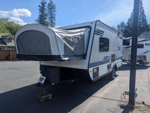 2018 Jayco Jay Feather X17Z / 18ft
