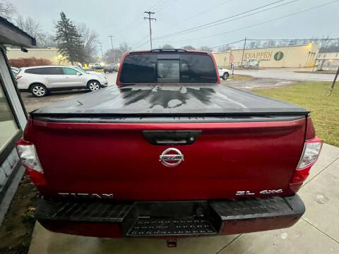 2017 Nissan Titan SL