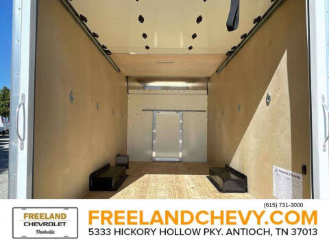 2025 Chevrolet Express 3500