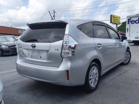 2013 Toyota Prius v