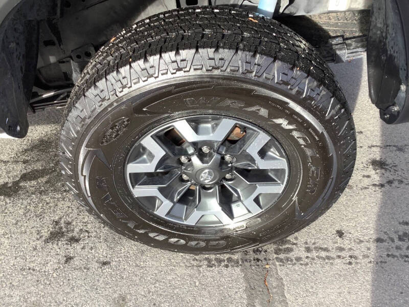 2022 Toyota Tacoma TRD Off-Road