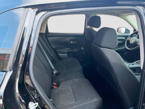 2023 Honda HR-V LX