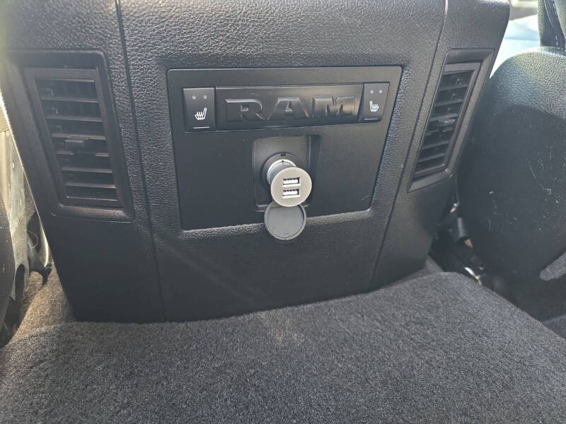 2016 RAM 1500 Laramie