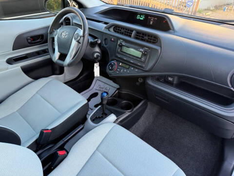 2012 Toyota Prius c One