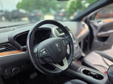 2017 Lincoln MKC Select