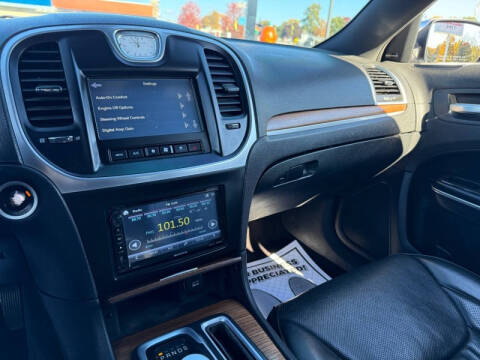 2017 Chrysler 300 C Platinum