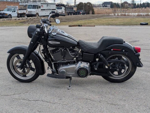 2016 Harley-Davidson FLD Switchback