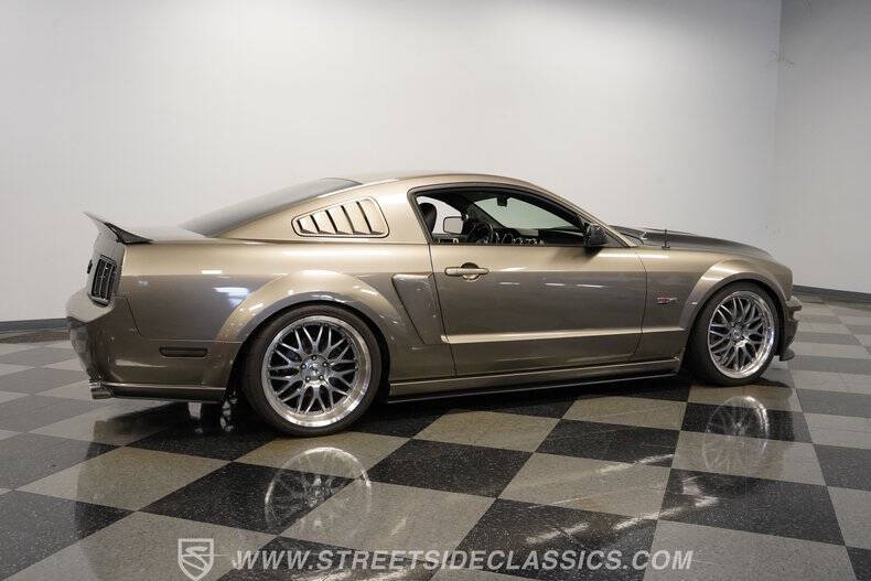 2005 Ford Mustang