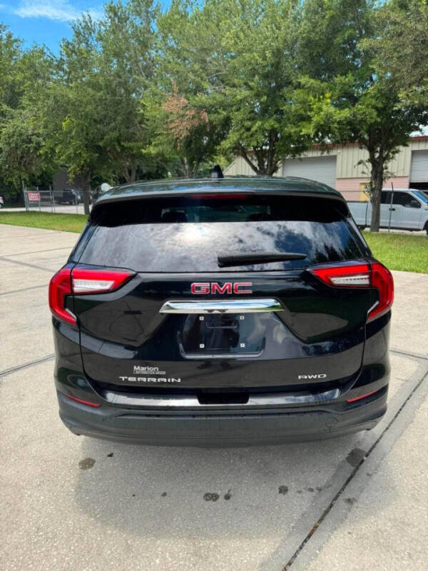 2022 GMC Terrain SLE