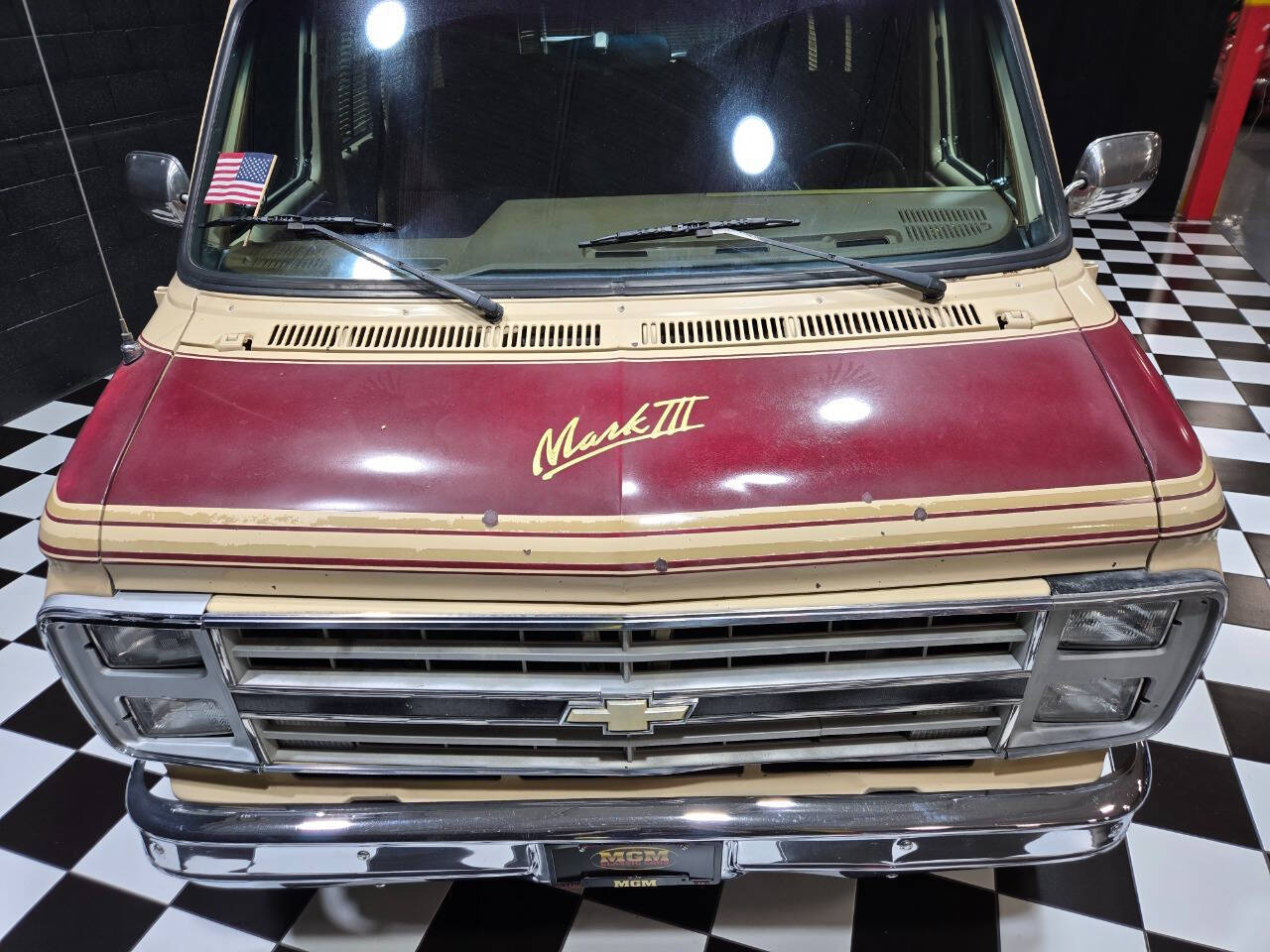 1988 Chevrolet Chevy Van 19