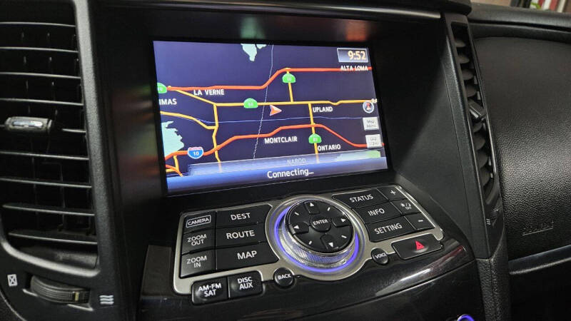 2010 INFINITI FX 35 photo 35