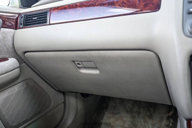 2000 Toyota Crown