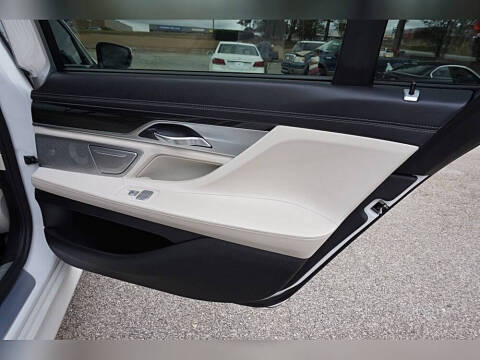 2016 BMW 7 Series 750i xDrive