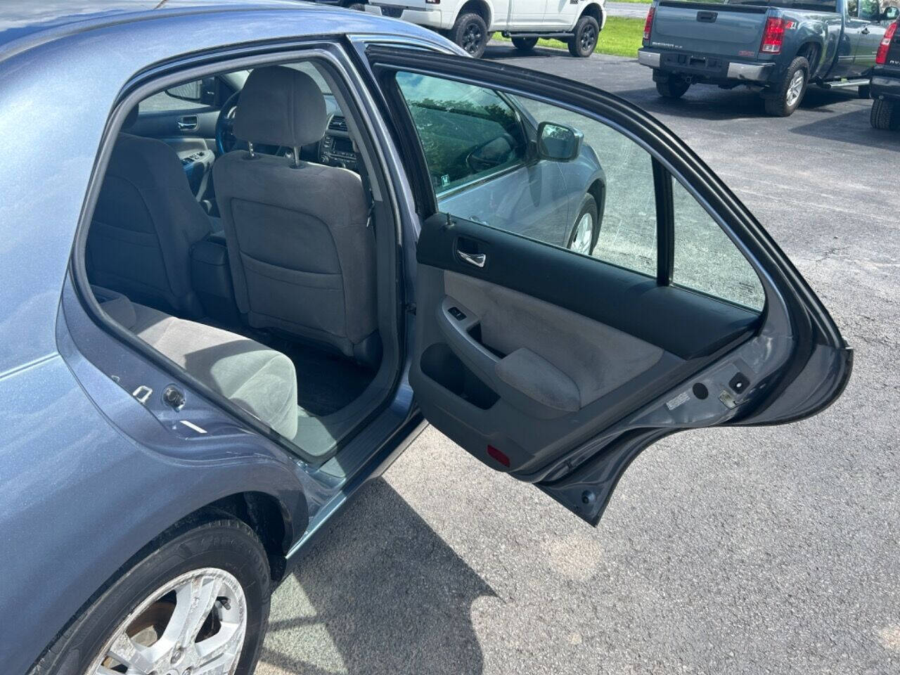 2007 Honda Accord for sale at Upstate Auto Gallery in Westmoreland, NY