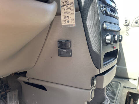 2003 Dodge Grand Caravan SE
