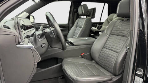 2023 Cadillac Escalade-V