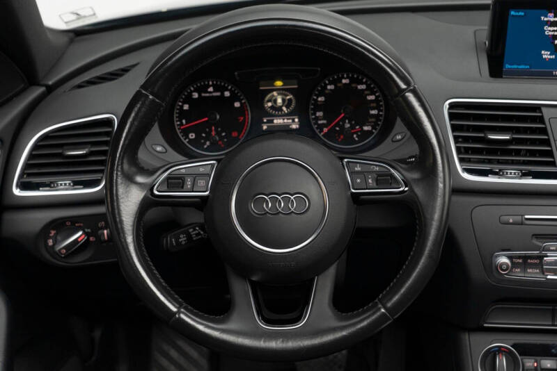 2016 Audi Q3 2.0T Premium Plus