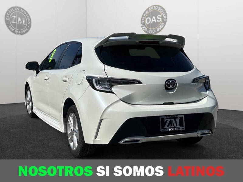 2020 Toyota Corolla Hatchback SE