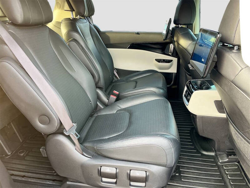 2022 Kia Carnival SX Prestige