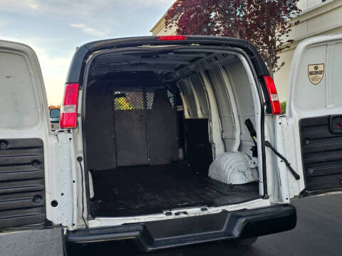 2020 Chevrolet Express 2500