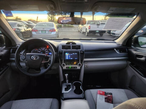 2013 Toyota Camry LE