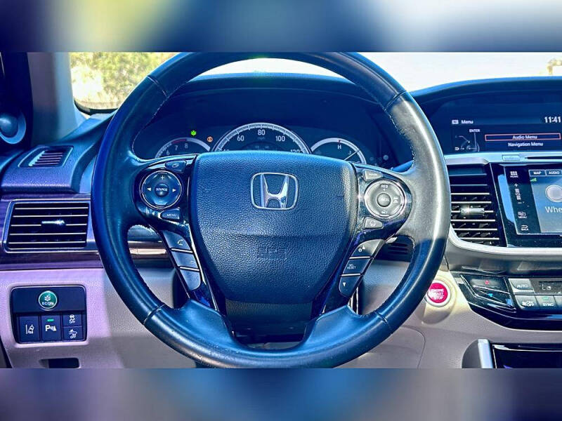 2017 Honda Accord Touring