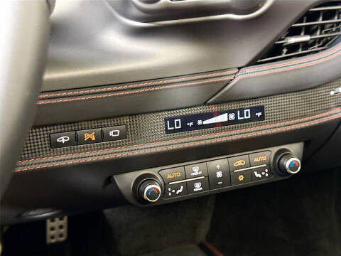 2021 Ferrari F8 Spider