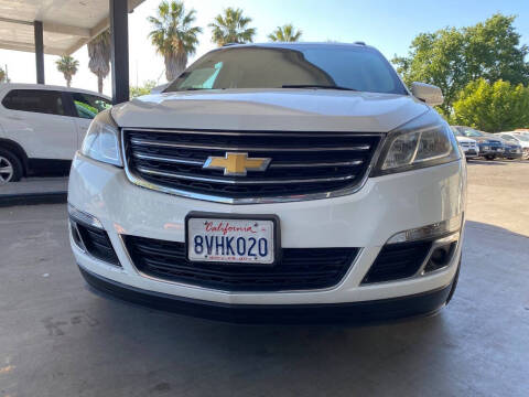 2017 Chevrolet Traverse LT