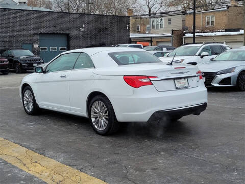 2012 Chrysler 200 Limited