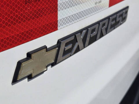 2021 Chevrolet Express 2500