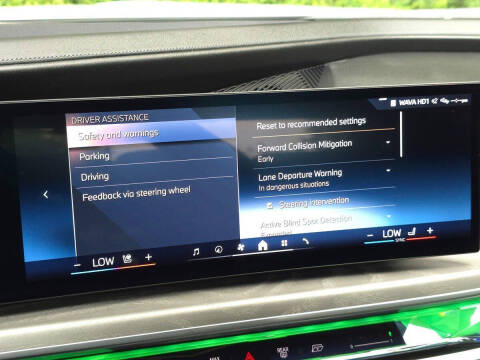 2023 BMW 7 Series 740i