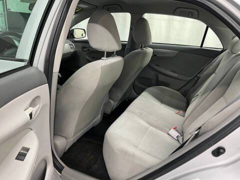 2009 Toyota Corolla LE