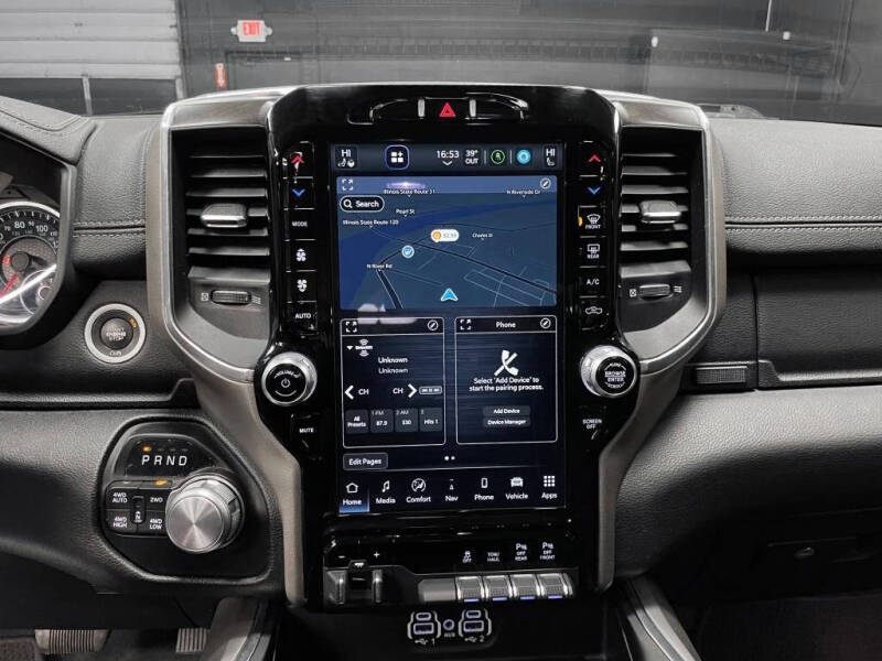 2022 RAM 1500 Laramie