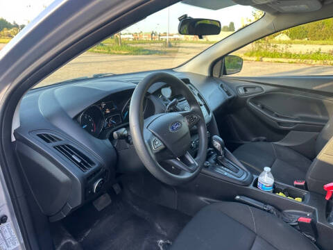 2017 Ford Focus S